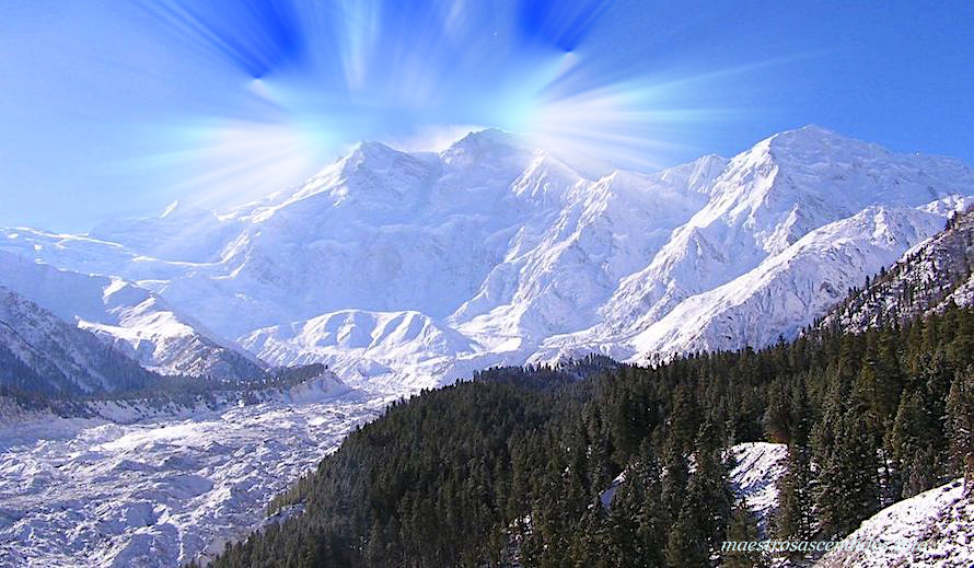 Mt Himalaya, Darjeeling, India